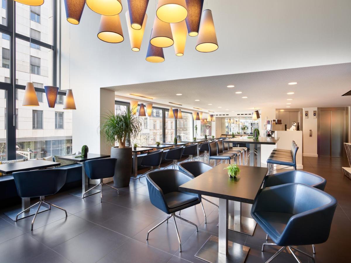 Park Inn By Radisson Luxembourg City Esterno foto