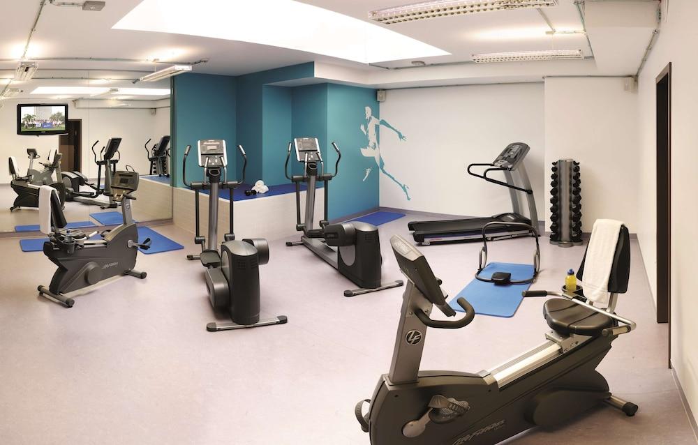 Park Inn By Radisson Luxembourg City Esterno foto